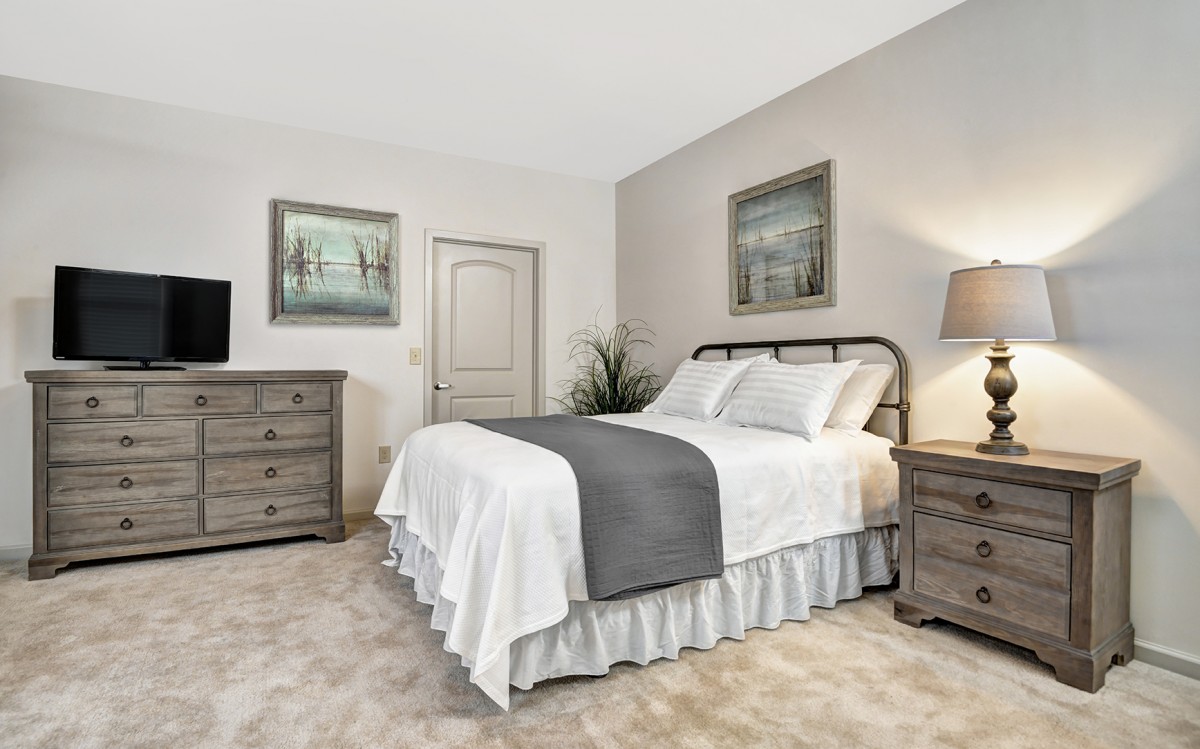 Harbor Lane | High End Rental Furniture